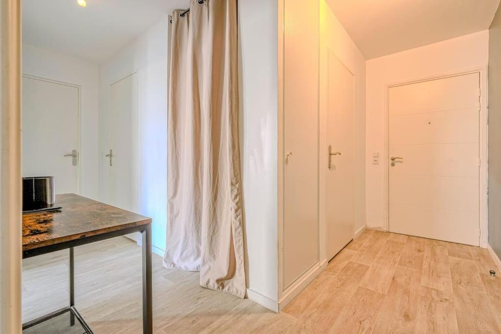 Appt T3 - 15min De Disneyland - Parking Gratuit Bussy-Saint-Georges